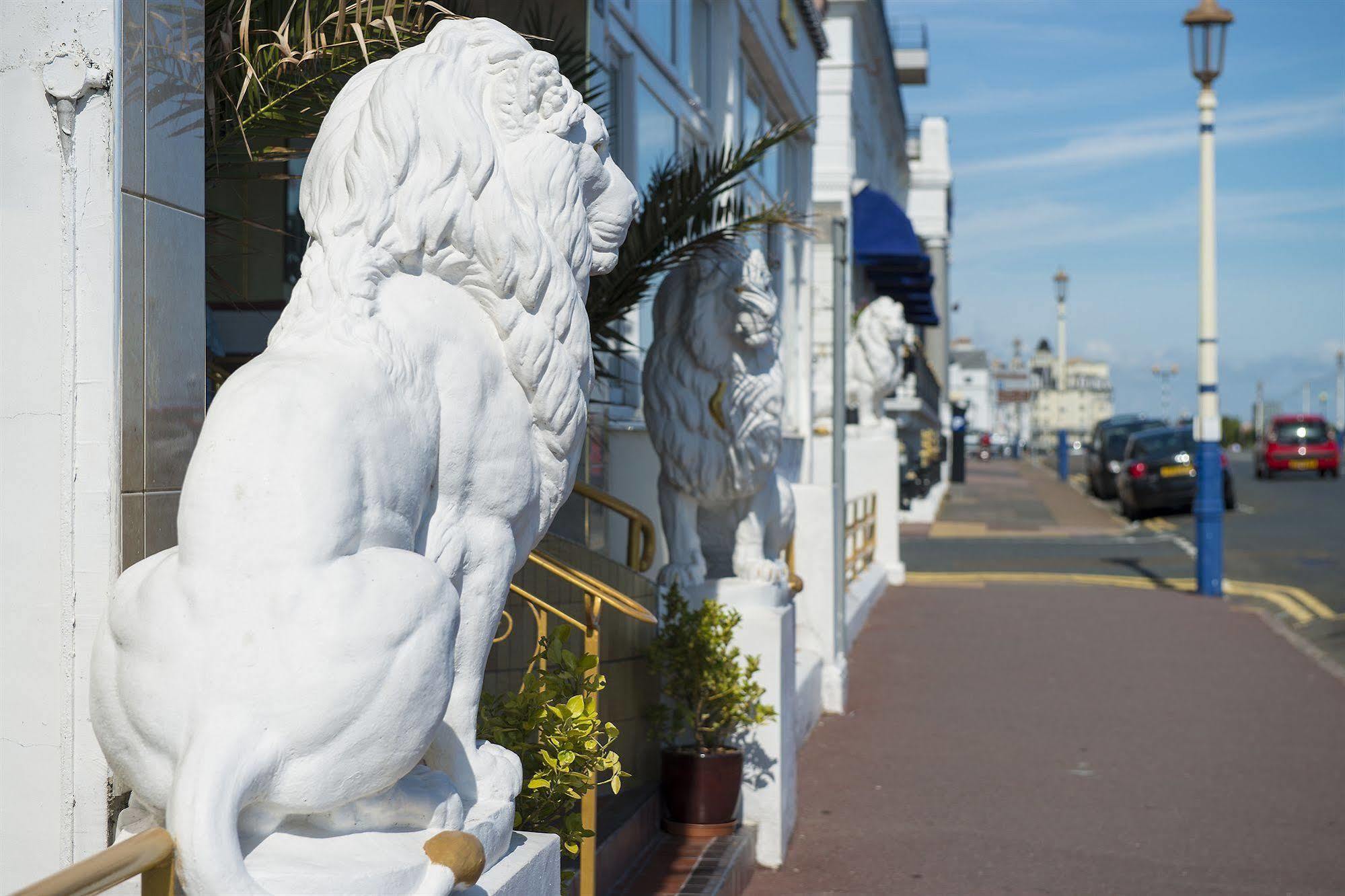 Albany Lions Hotel AEGON International Exteriér fotografie